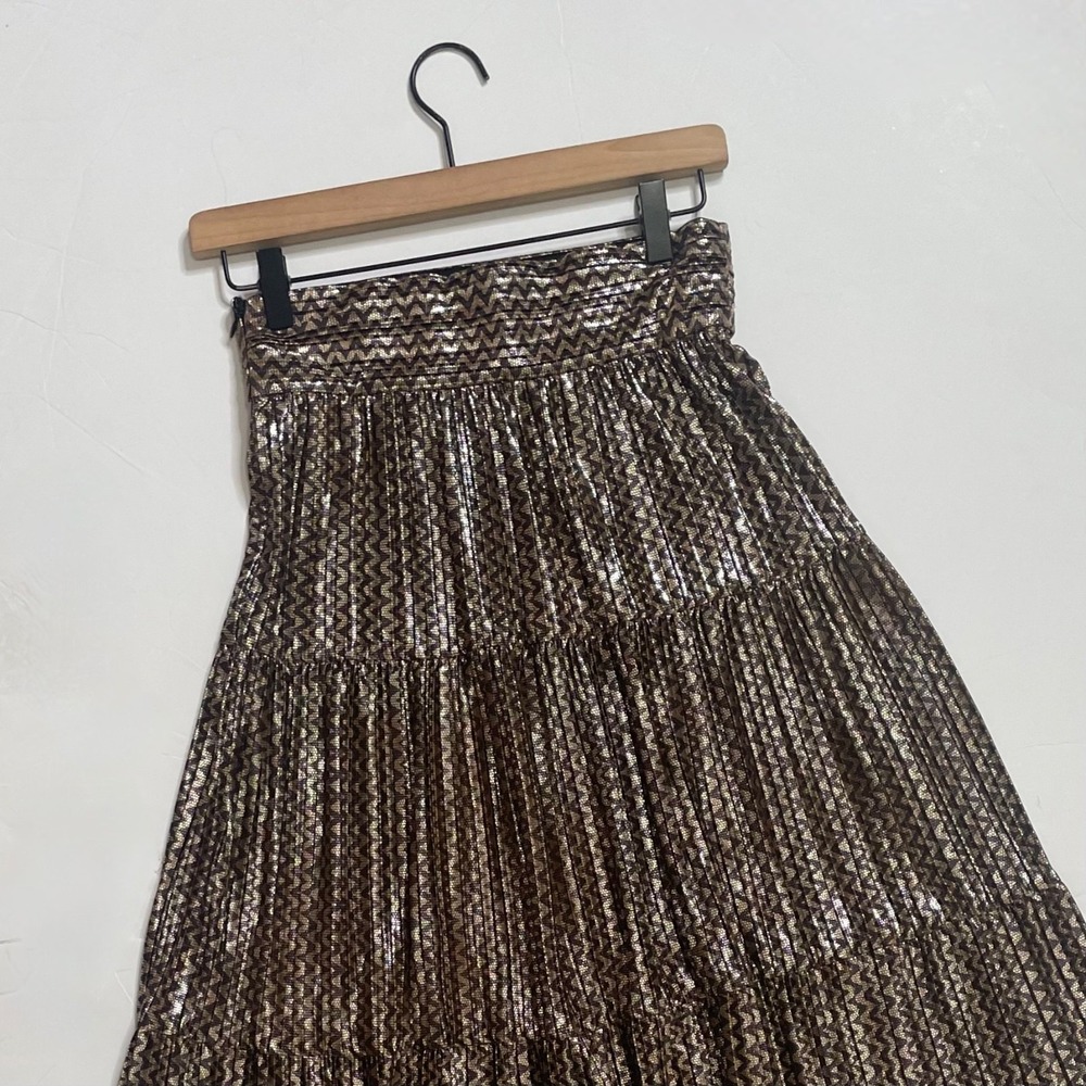 BA&SH Pleated Jupe Poly Midi Skirt Chevron Stripe Foil Metallic Tiered Size 6 - Picture 9 of 16